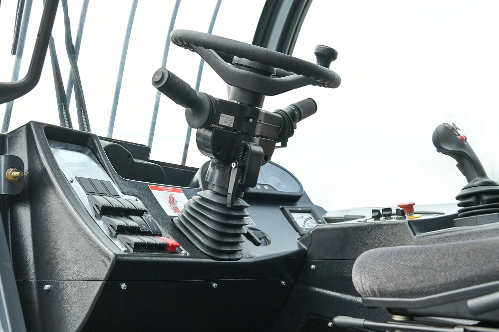 Телескопические погрузчики HELI 35H51-90-С3