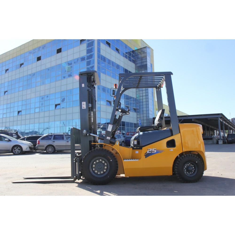 Дизельный погрузчик Aurora Forklift CPCD35-XC5K2