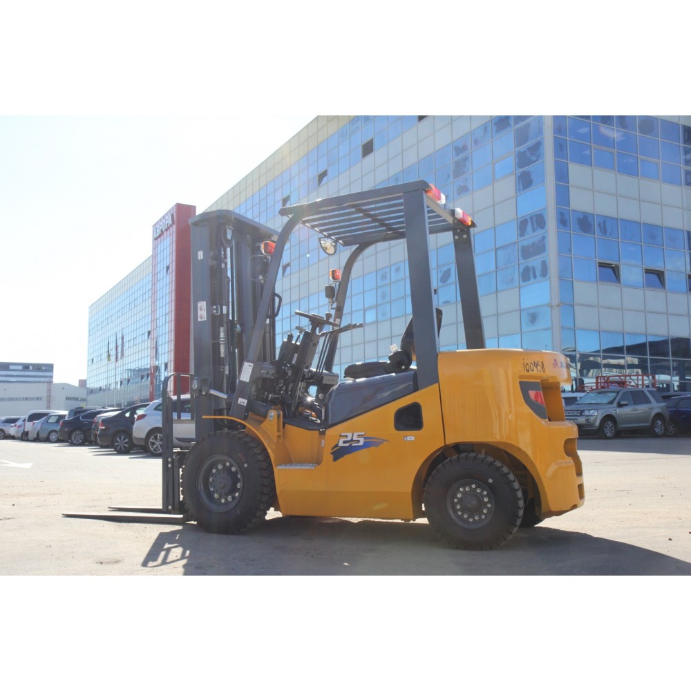 Дизельный  погрузчик Aurora Forklift CPCD20-XC5K2