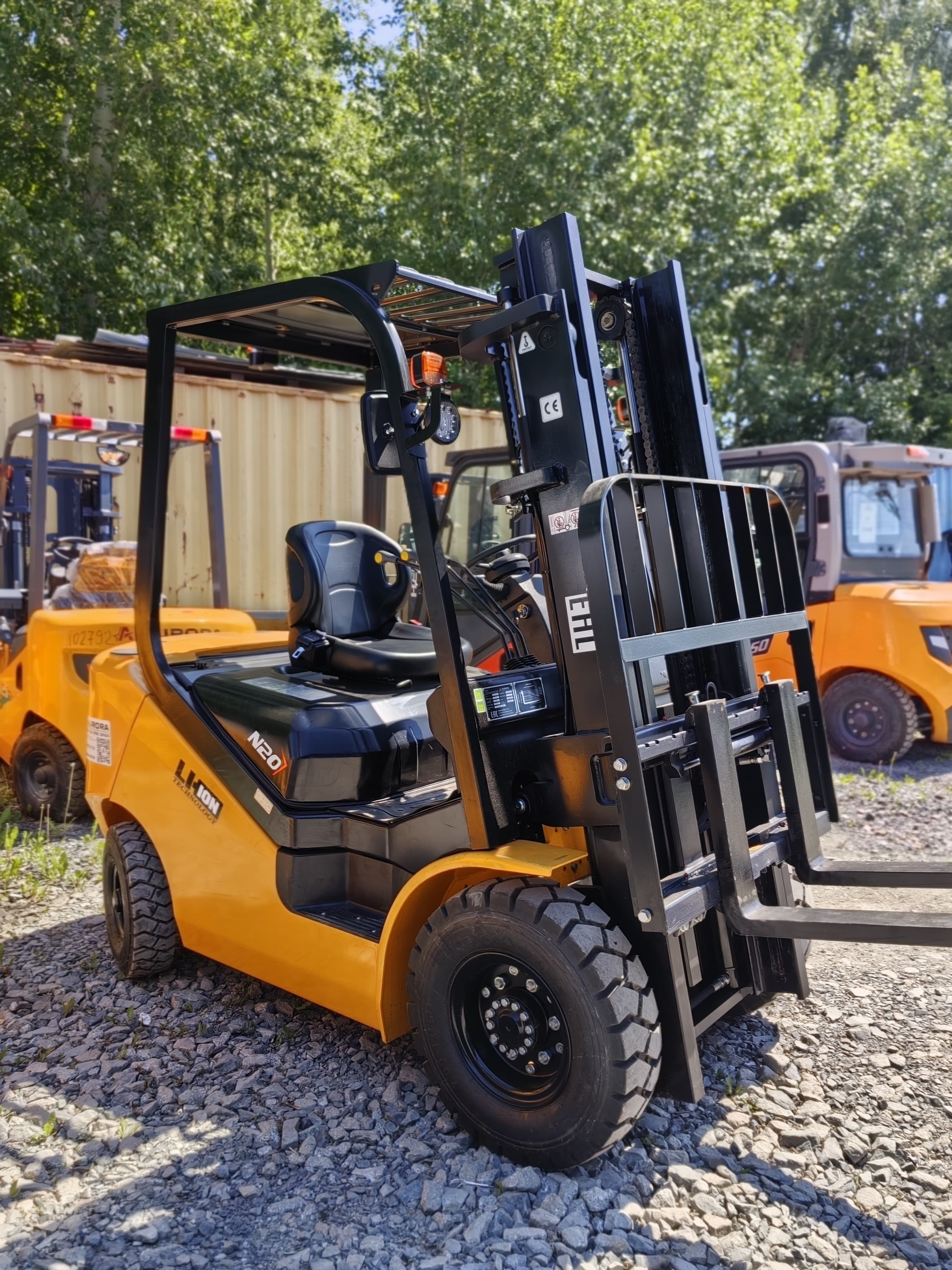 Электропогрузчик Aurora Forklift FB20-YNLZ2 на базе ДВС
